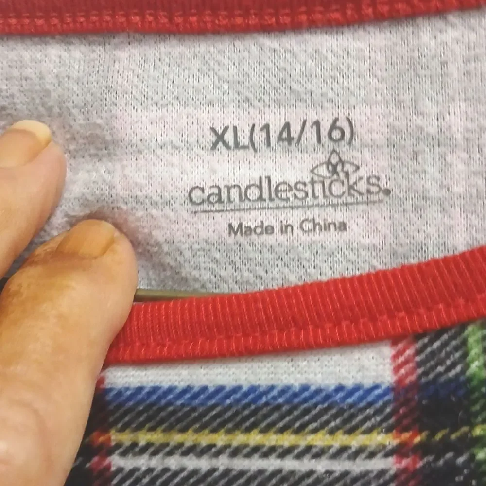 CANDLESTICKS Young Girls Size XL 14-16. Long sleeve, plaid. See description